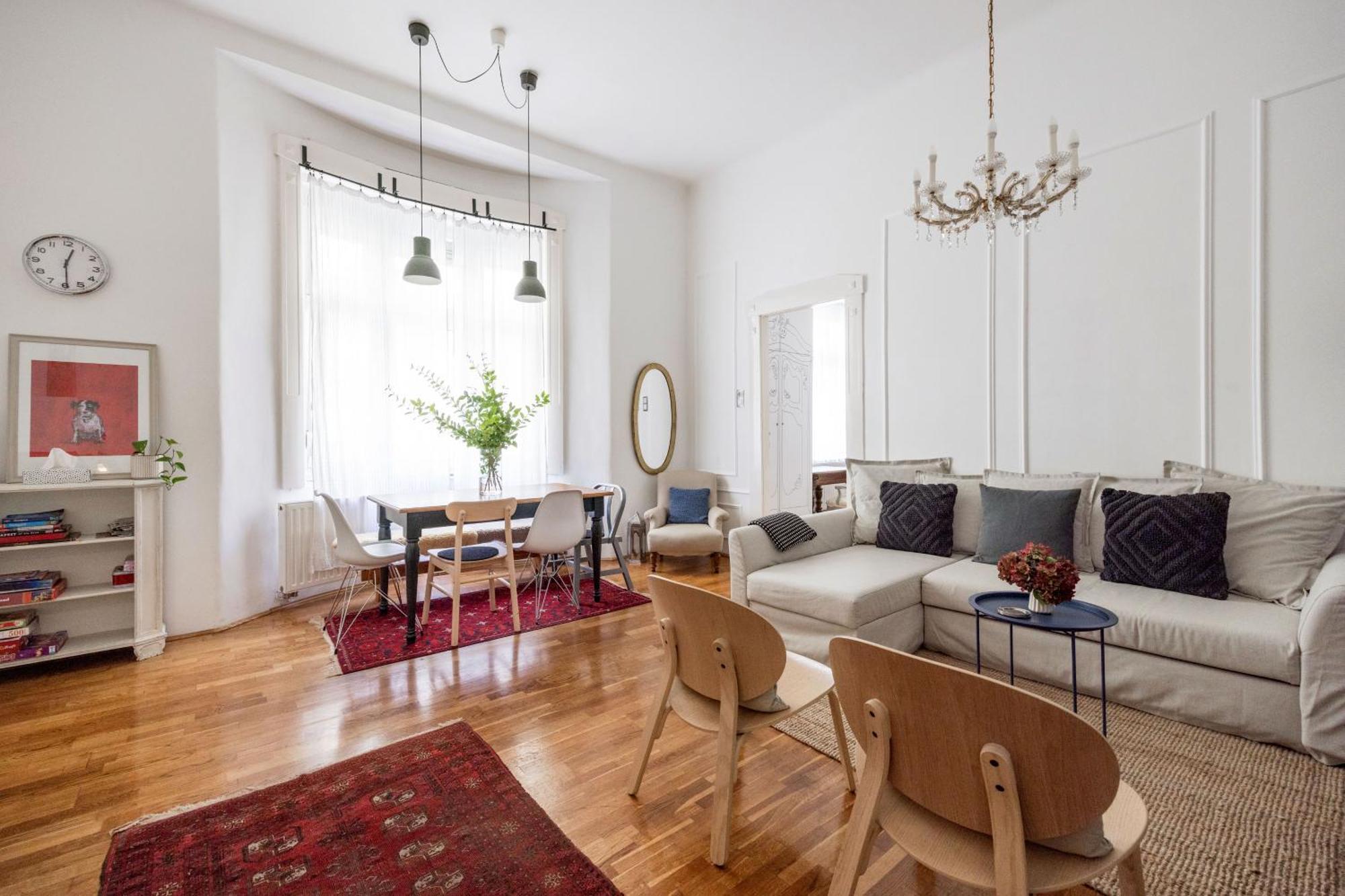 Charming And Unique Apartment With Balcony By The Great Synagogue 布达佩斯 外观 照片