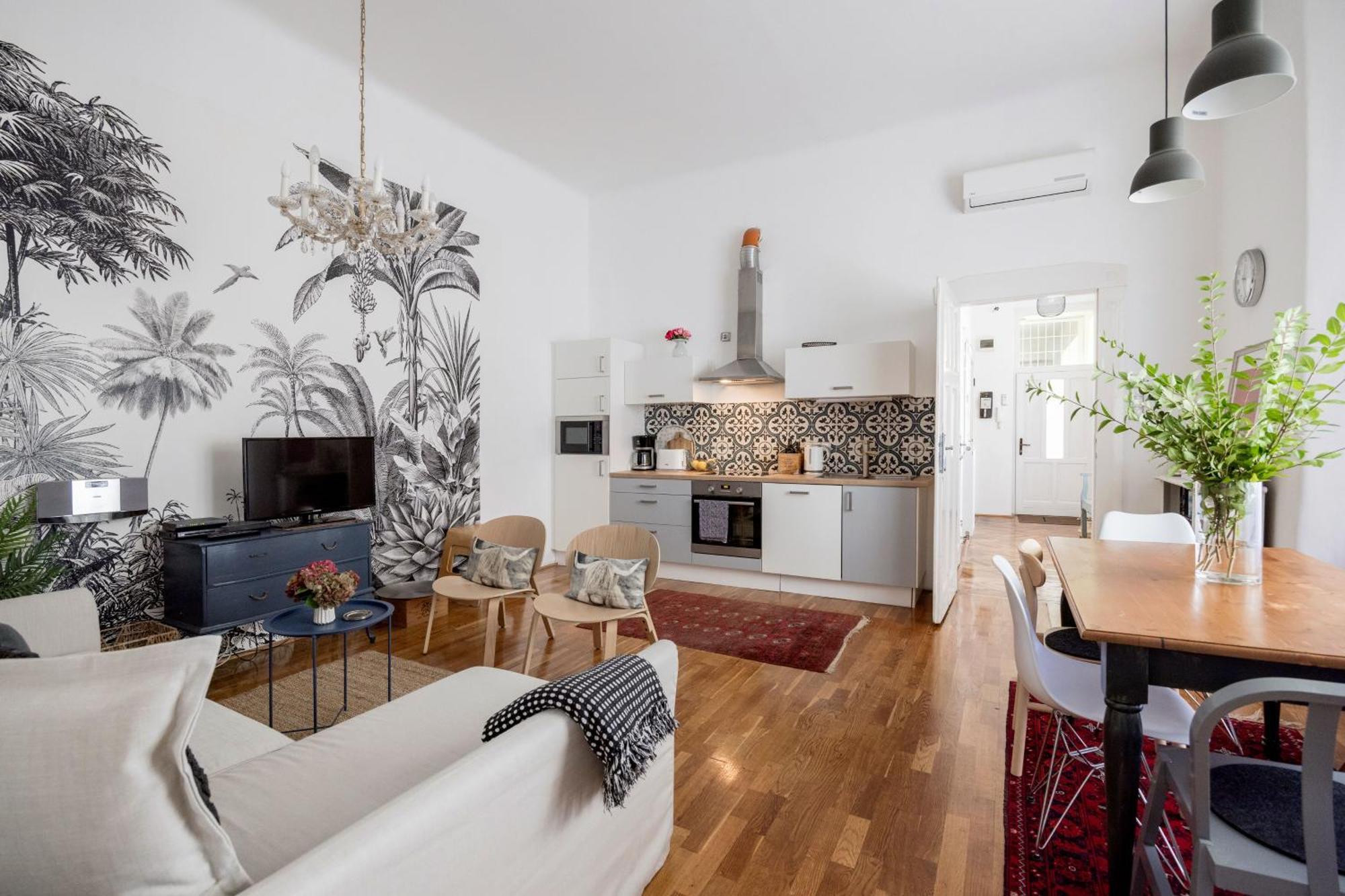 Charming And Unique Apartment With Balcony By The Great Synagogue 布达佩斯 外观 照片